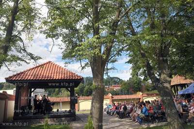 Zukowskie Lato Muzyczne w Zukowie na Kaszubach. Koncert...