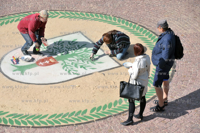 Viva Oliva swieto gdanskiej dzielnicy Oliwa. Mandalę...
