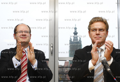 Gdansk. Centrum Biurowym Heweliusza. uroczyste otwarcie...