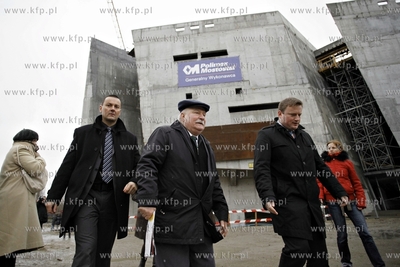 Gdansk. Uroczystość zawieszenia wiechy na budowanym...