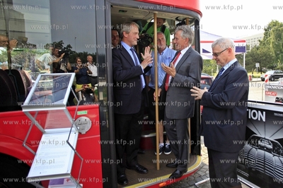 Gdynia. Skwer Kosciuszki. Inauguracja trasy nowoczesnej...