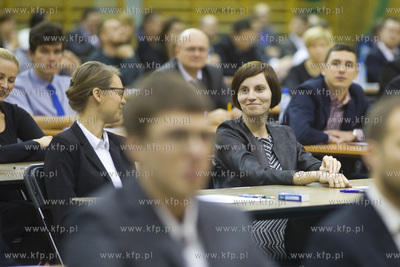Hala Widowiskowo Sportowa Ergo Arena. Egzamin pisemny...