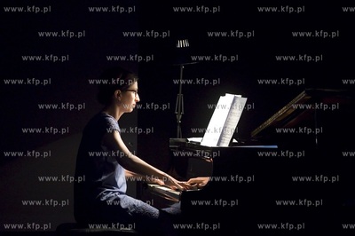 Opera Bałtycka. Opera Tu!Tu! Trochę w wąsach, trochę...