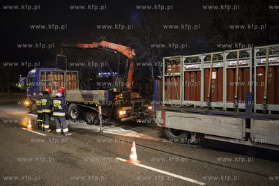 Do dużego niebezpieczeństwa w ruchu drogowym doszło...