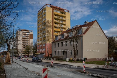 Gdańsk. Przebudowa sieci wodociągowych i kanalizacyjnych...