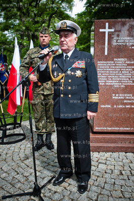 Gdansk. Pomnik Pamieci Polakow mieszkających na Wolyniu....