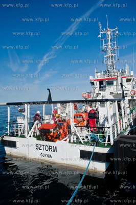 Gdynia. Nabrzeze Pomorskie. Udostepniona do zwiedzania...