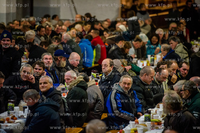 Gdansk. Centrum Stocznia Gdansk. Wigilia dla ubogich,...