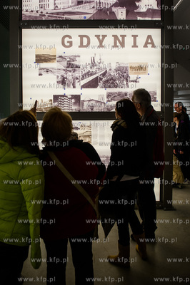 Otwarcie dla zwiedzajacych Muzeum Emigracji w Gdyni.
16.05.2015
fot....