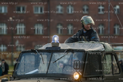 Gdansk. Teren przy Sali BHP. Obchody jubileuszu 15-lecia...