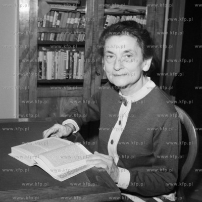 Maria Boduszynska Borowikowa - tlumaczka literatury...