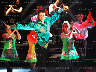 Teatr Muzyczny w Gdyni. Widowisko "Rhytm of the dance"...