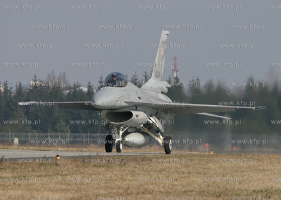 Poznan , Krzesiny 31 Baza Lotnicza Nz.Lockheed Martin...