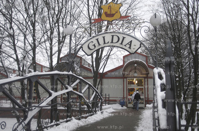 Centrum Handlowe Gildia Gdanska przy Targu Siennym...