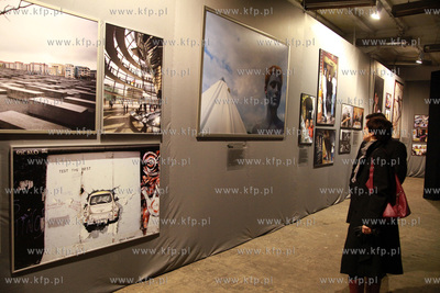 Gdansk - Instytut Sztuki Wyspa. Wernisaz wystawy "Ludzie,...