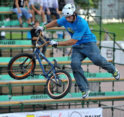 Gdansk. Plac Zebran Ludowych. Festiwal Sportow Ekstremalnych...