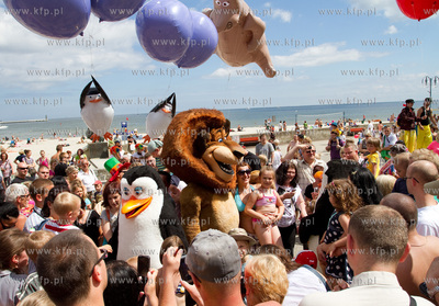 Parada z okazji zaplanowanej na 3 sierpnia premiery...