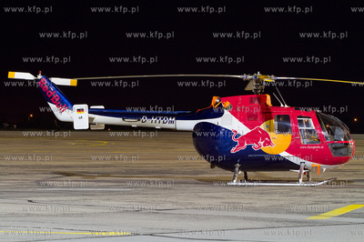 Gdanskie lotnisko odwiedzil  akrobacyjny smiglowiec...