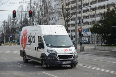 Wzorowo wprost do apelu by pozostac w domach podchodza...