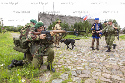 DROP ZONE - V Spotkanie Grup Rekonstrukcyjnych Armii...