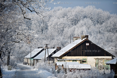 Piekna zima na zabytkowej ul. Wiezyckiej w Gdansku-Lostowicach.
16.01.2010
fot....