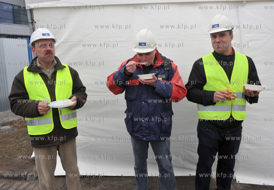 Oficjalne rozpoczecie budowy nowego terminalu, plyty...