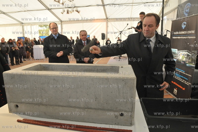 Uroczystosc wmurowania kamienia wegielnego pod budowe...