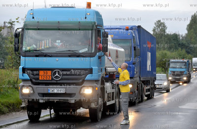 Mieszkancy Trojmiasta walcza o budowe drogi, ktora...