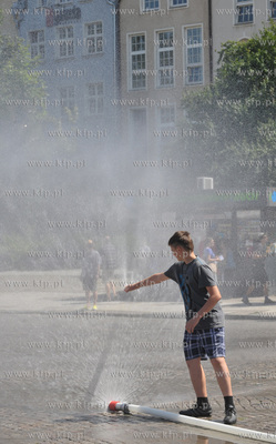 Na Targu Weglowym Gdanska Infrastruktura Wodociagowa...