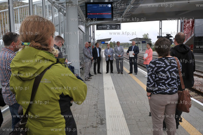 Otwarcie wezlow i dojazdow do przystanku PKM Jasien...