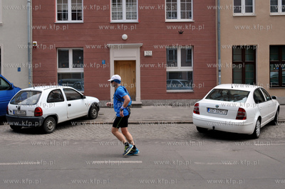II PZU Gdansk Maraton. Ostratni zawodnik zamykajacy...