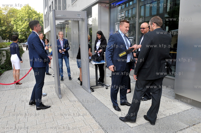 Gdańsk Oliwa. Uroczystość wmurowania kamienia węgielnego...