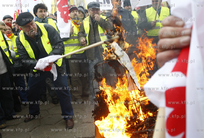Gdansk. Demonstracja Zwiazkow Zawodowych z Grupy Energa....