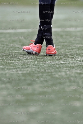 Gdansk Zaspa. Pilkarski turniej dzikich druzyn Do przerwy...