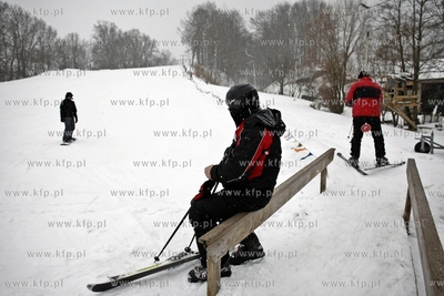 Stok narciarski w Paczoskowie - Kosowie.
01.04.2013
fot....