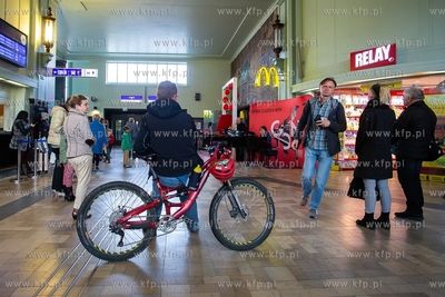 Gdynia,Hol Główny Dworca PKP, Festiwal Gdynia Classica...