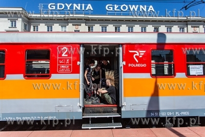 Specjalny pociąg do Kostrzyna na Pol’and’Rock...