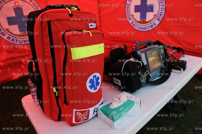 Gdynia. Bulwar nadmorski. Festyn PGNiG Bezpiecznie...