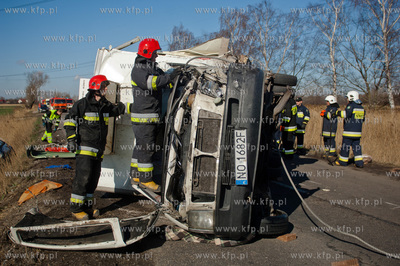 Bogatka. Smiertelny wypadek drogowy z udzialem samochodu...