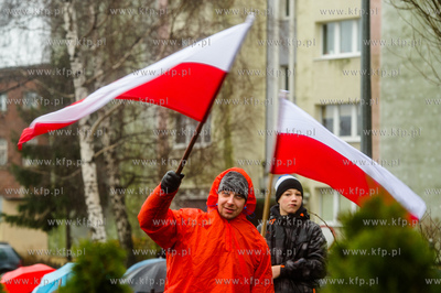 Gdansk. Plac Solidarnosci. Wiec dla obrony demokracji...