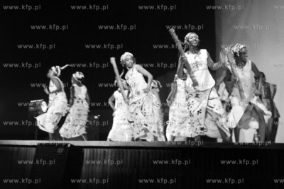 Wystep Ballet National du Senegla w hali Olivii w Gdansku...