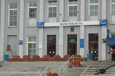 Siedziba PEKAO S.A. w dawnym Domu Kultury w dzielnicy...