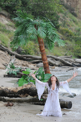 Plaza przy klifie w Gdyni Orlowie. Ekipa filmowego...