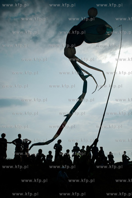 Trzynasta edycja Miedzynarodowego Festiwalu Teatrow...