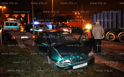 Gdansk. Ulica Armii Krajowej. Grozny wypadek w ktorym...