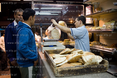 Amman.Jordania NZ Sklep z pieczywem i ciastkami. 31.10.2009...