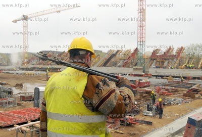 Gdynia. Budowa nowego stadionu pilkarskiego przy ul....