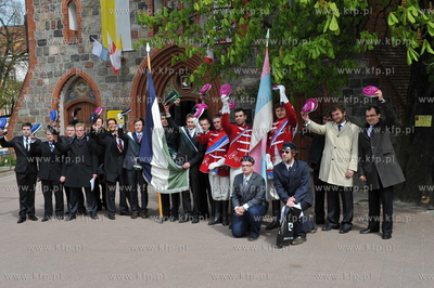 Sopot Ulica Artystow 2011. Performance patriotyczny...