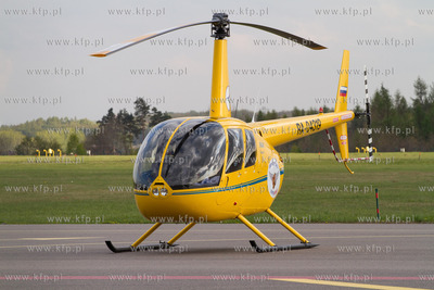 Gdansk Rebiechowo. Nz. Smiglowce Robinson R44. Wizyta...