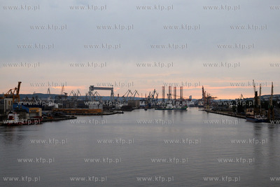 Zbudowany w Gdyni  przez Stocznie CRIST Innovation...